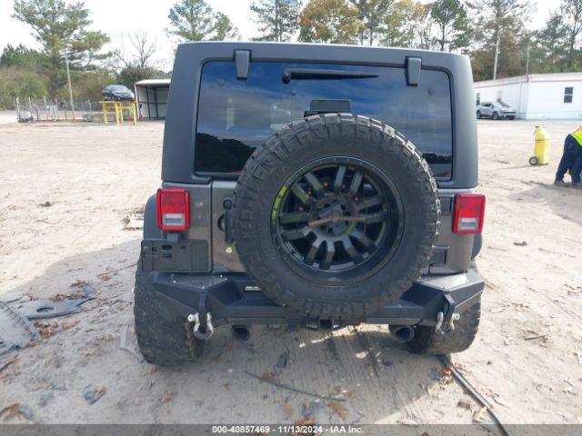 1C4BJWDG0JL931405 Jeep Wrangler Jk Unlimited Sport S 4x4