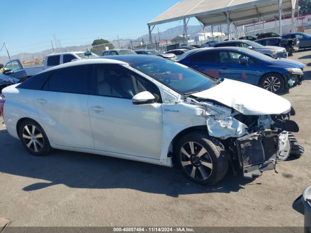 JTDBVRBD2JA005386 Toyota Mirai