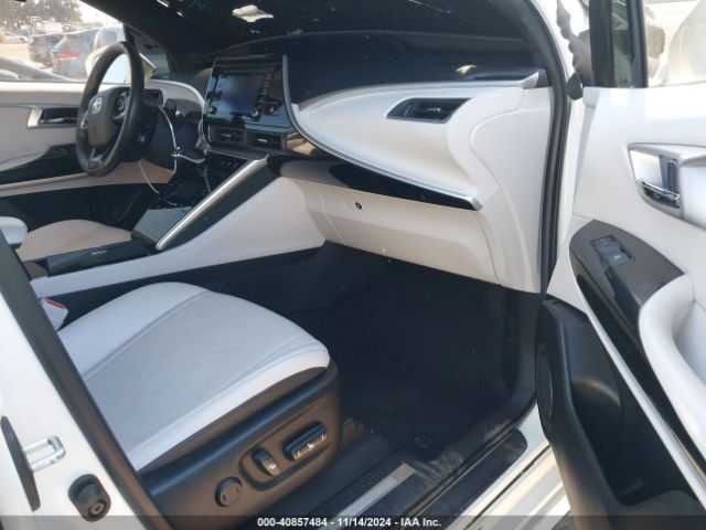 JTDBVRBD2JA005386 Toyota Mirai