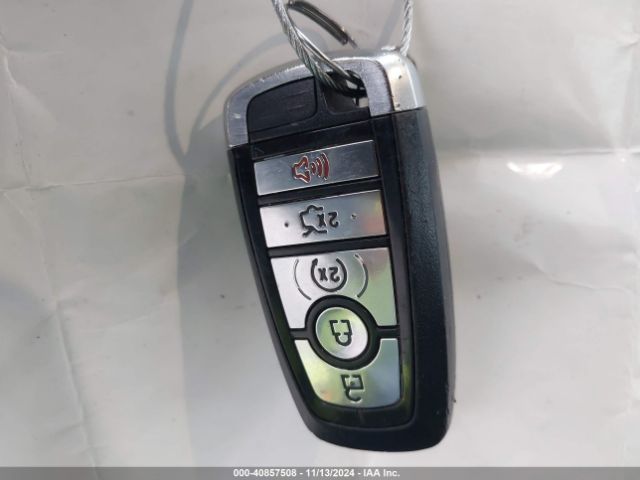 3FA6P0RU5KR138041 Ford Fusion Hybrid Titanium