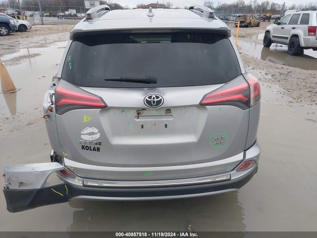 JTMRFREV2JJ247403 Toyota Rav4 Adventure/xle