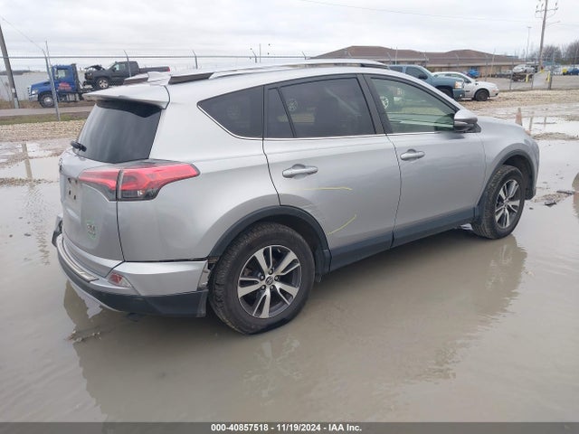 JTMRFREV2JJ247403 Toyota Rav4 Adventure/xle