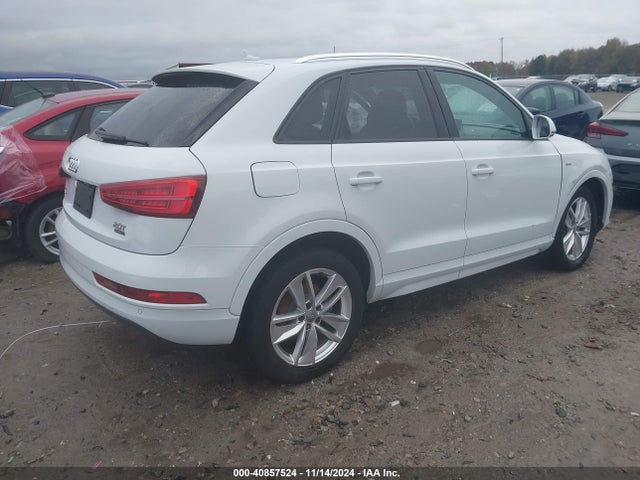 2018 AUDI Q3 WA1ECCFS1JR008297 Photo 3