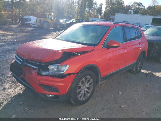 3VV3B7AX6JM021172 Volkswagen Tiguan 2.0t Se/2.0t Sel