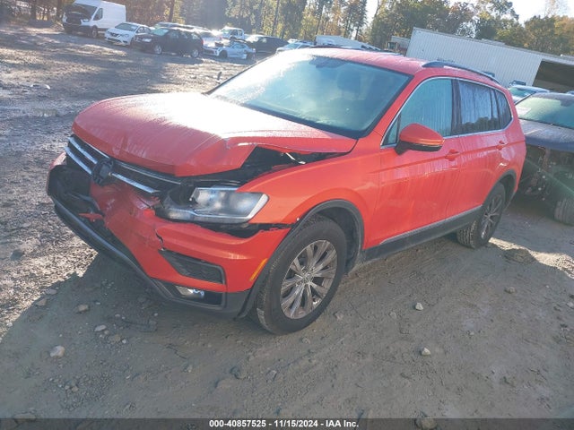 3VV3B7AX6JM021172 Volkswagen Tiguan 2.0t Se/2.0t Sel