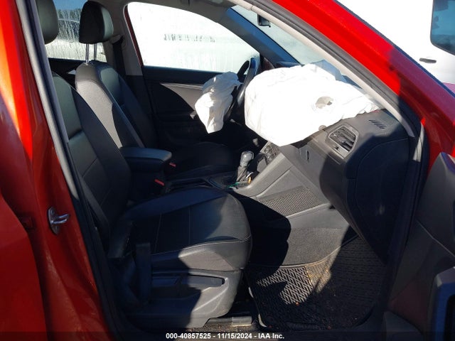 3VV3B7AX6JM021172 Volkswagen Tiguan 2.0t Se/2.0t Sel