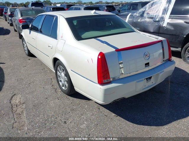 2009 CADILLAC DTS 1G6KD57Y59U142391 Photo 2