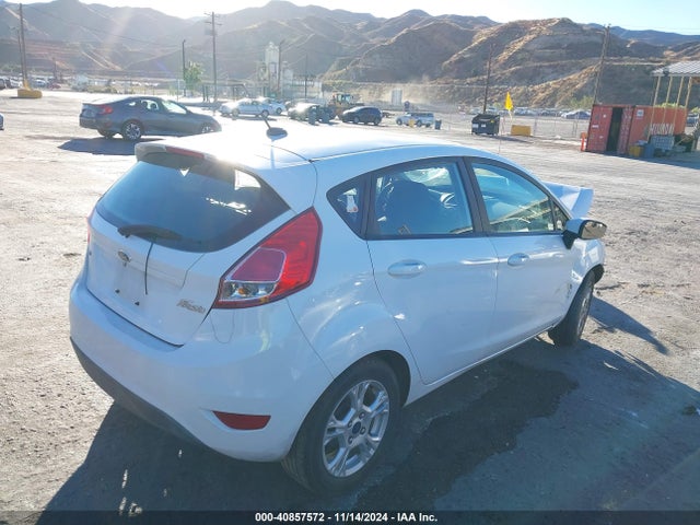 Ford FIESTA SE 2015 3FADP4EJ3FM211016 Image 4