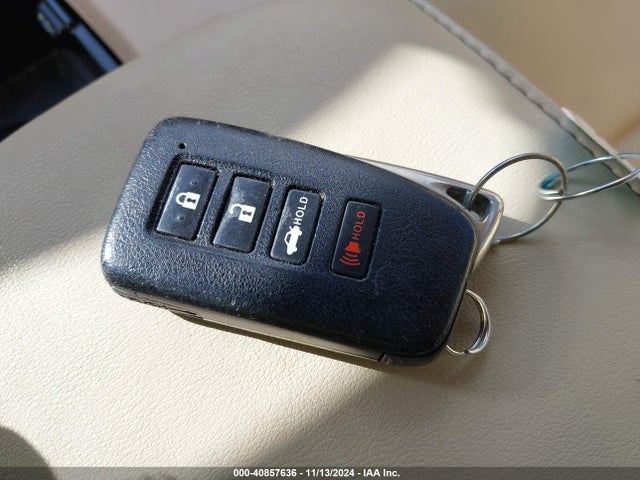 Lexus ES 350 2014 JTHBK1GG4E2113200 Image 11