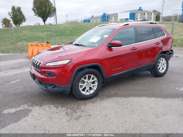 1C4PJLCB3HW586860 Jeep Cherokee Latitude Fwd