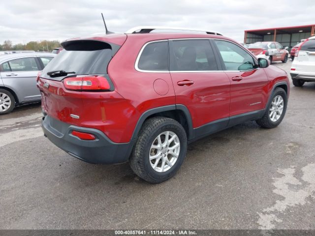 1C4PJLCB3HW586860 Jeep Cherokee Latitude Fwd