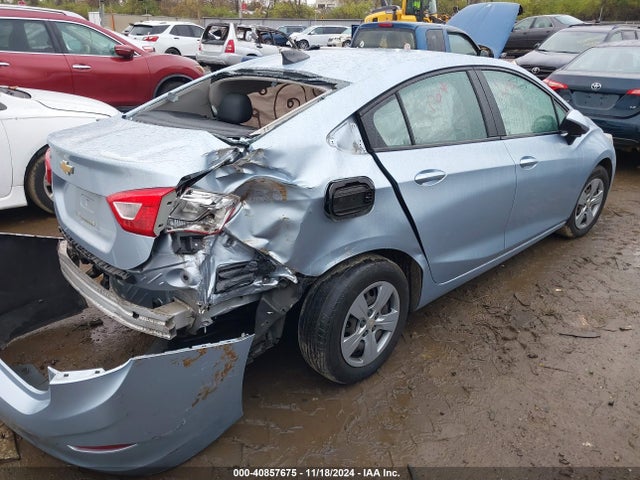 Chevrolet Cruze Ls Auto 2017 1G1BC5SM2H7162821 Image 4