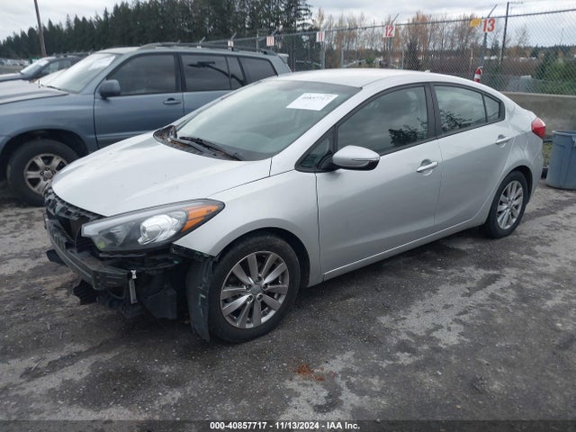 KIA FORTE LX 2016 KNAFX4A62G5604109 Image 2