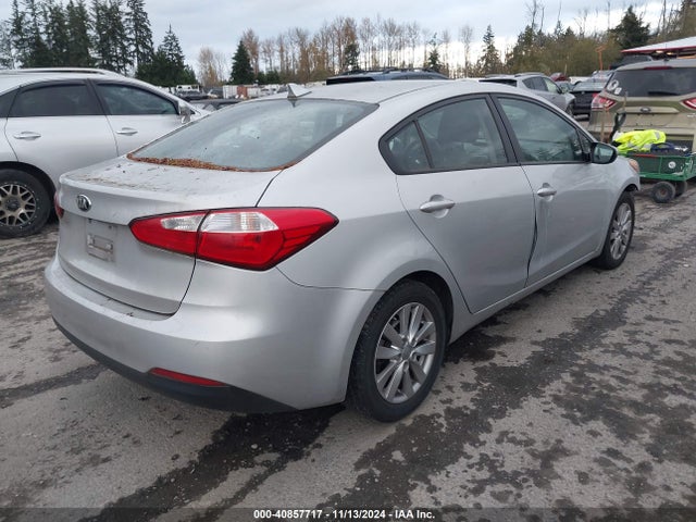 KIA FORTE LX 2016 KNAFX4A62G5604109 Image 4