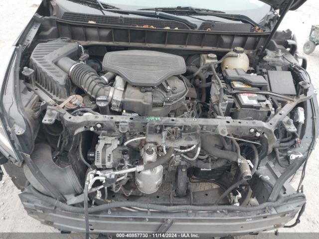 1GYKNBRSXHZ115670 Cadillac XT5 LUXURY
