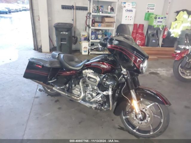 2011 HARLEY-DAVIDSON FLHXSE2 1HD1PZ814BB952166