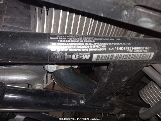 2011 HARLEY-DAVIDSON FLHXSE2 1HD1PZ814BB952166 Photo 9