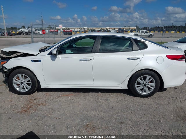 KIA Optima Lx 2016 KNAGT4L3XG5102659 Image 14