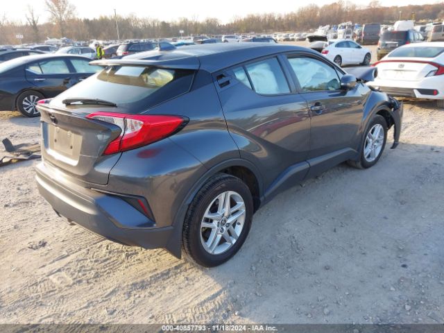 NMTKHMBX0LR113918 Toyota C-HR LE