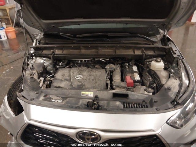 Toyota Highlander Xle 2021 5TDHZRBH1MS097194 Image 10