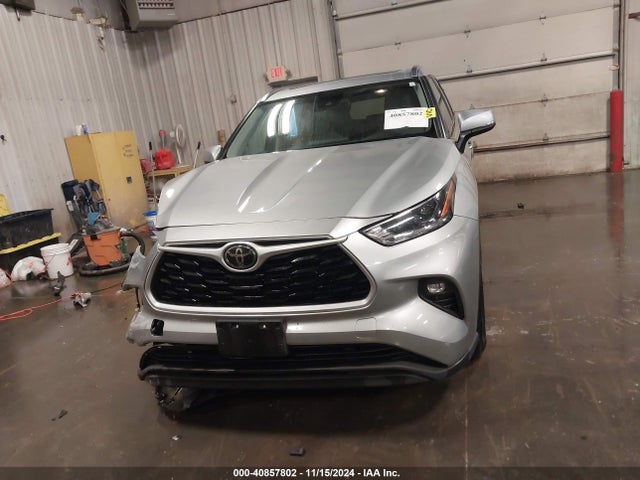 Toyota Highlander Xle 2021 5TDHZRBH1MS097194 Image 13