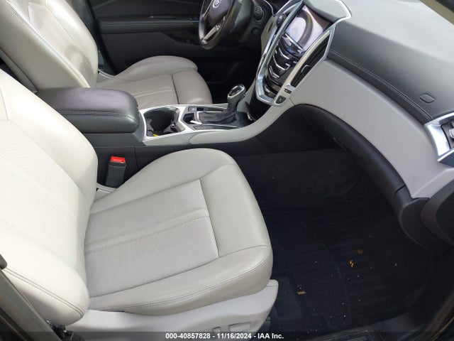 3GYFNEE30ES570327 Cadillac Srx Luxury Collection