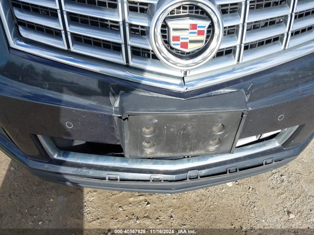 3GYFNEE30ES570327 Cadillac Srx Luxury Collection