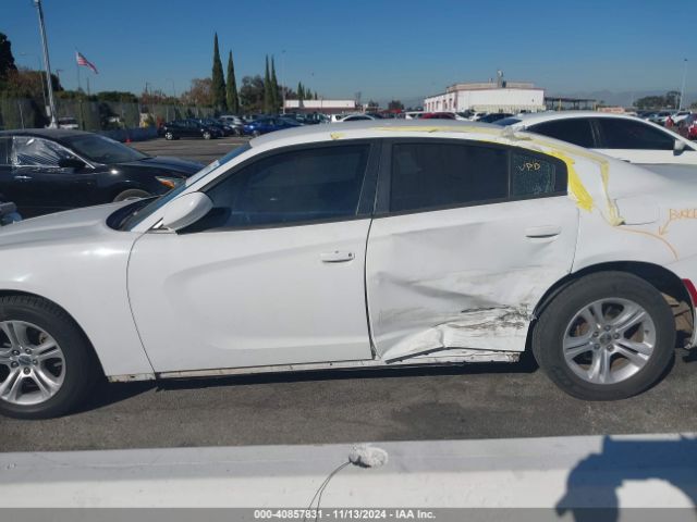 2C3CDXBGXHH605286 Dodge Charger Se Rwd