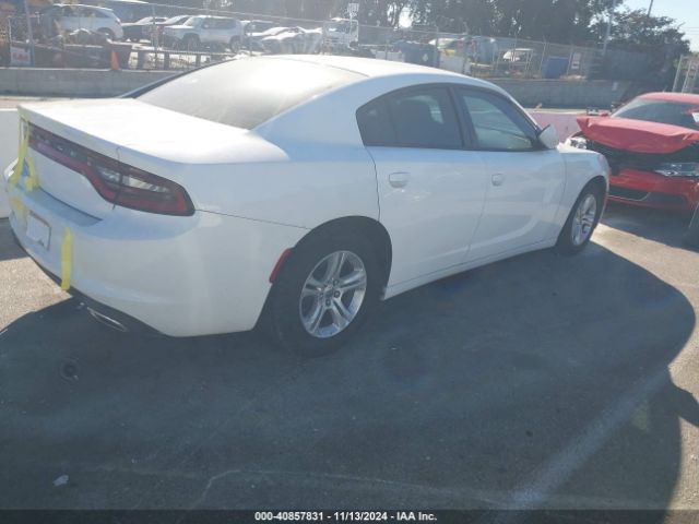 2C3CDXBGXHH605286 Dodge Charger Se Rwd