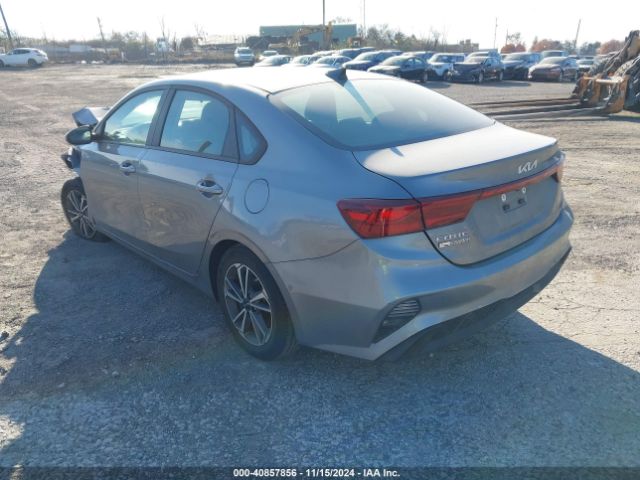 3KPF24AD6NE466608 KIA Forte Lxs