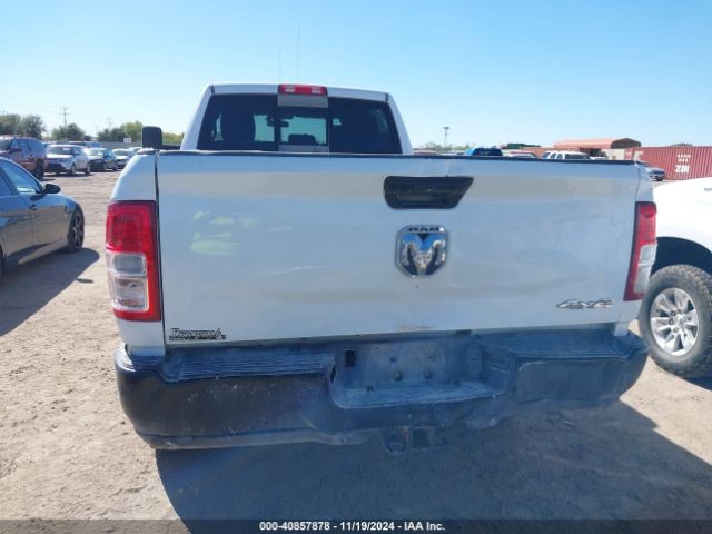 3C6UR5HL6NG130913 RAM 2500 Tradesman  4x4 8' Box