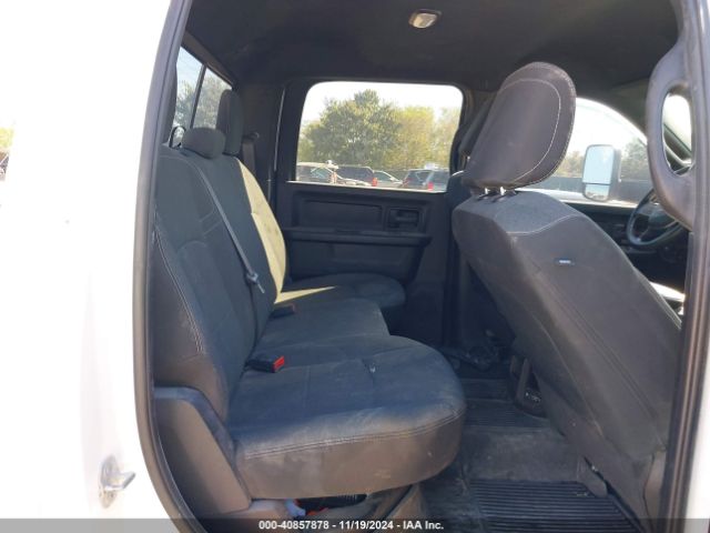 3C6UR5HL6NG130913 RAM 2500 Tradesman  4x4 8' Box