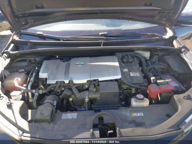 JTDKARFU5H3054165 Toyota Prius Three Touring