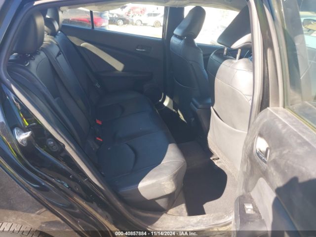 JTDKARFU5H3054165 Toyota Prius Three Touring