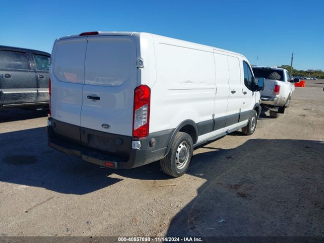 1FTYE9ZM3KKB17318 Ford Transit-150