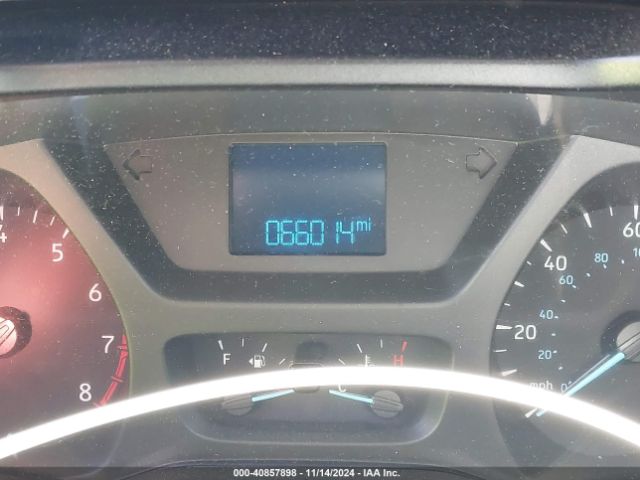 1FTYE9ZM3KKB17318 Ford Transit-150