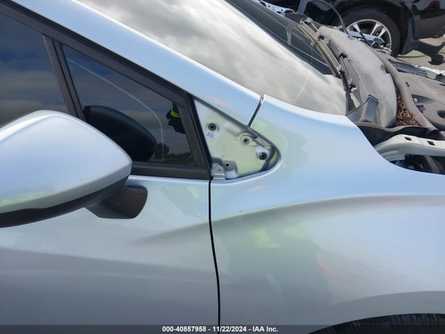Chevrolet Cruze Ls Auto 2017 1G1BC5SM5H7185705 Image 20