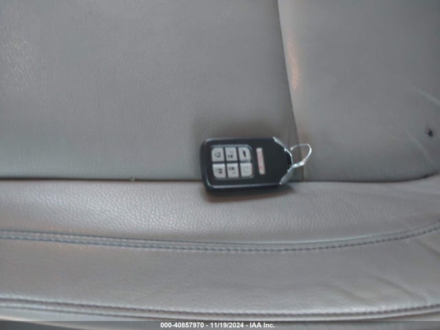 Honda Odyssey Touring 2022 5FNRL6H82NB060947 Image 11