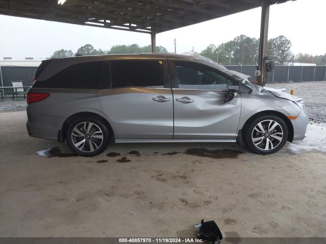 Honda Odyssey Touring 2022 5FNRL6H82NB060947 Image 14