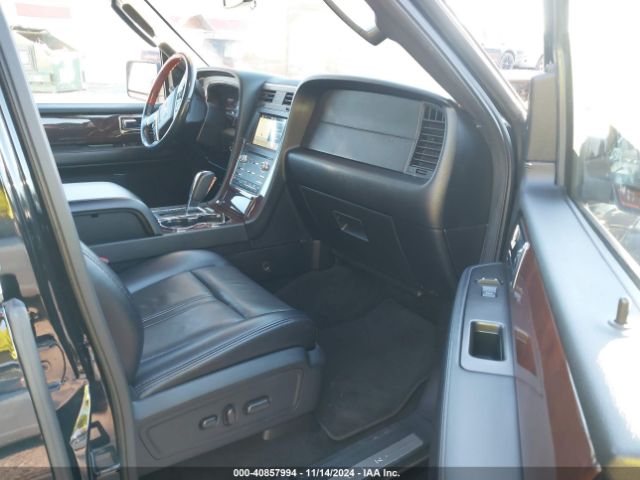 5LMJJ3JT4HEL13863 Lincoln Navigator L Select