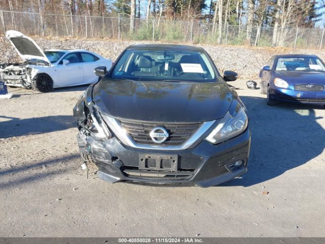 1N4BL3AP5HC165023 Nissan Altima 3.5 Sl