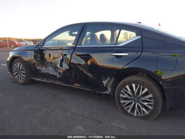 1N4BL4DW6PN413873 Nissan Altima Sv Intelligent Awd