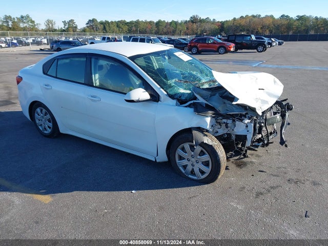 KIA RIO S 2022 3KPA24AD0NE443917 Image 1