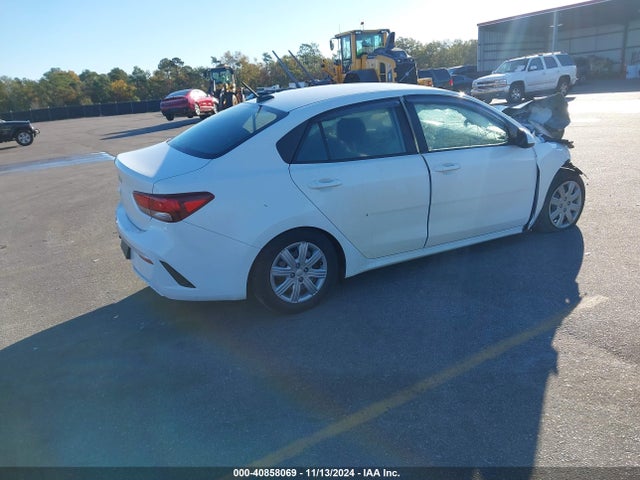 3KPA24AD0NE443917 KIA RIO S