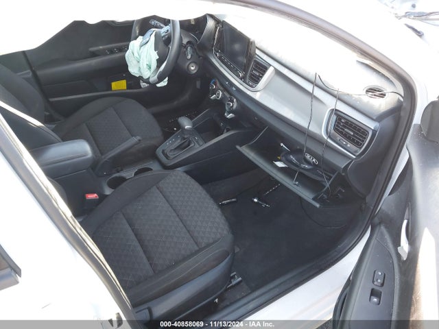 3KPA24AD0NE443917 KIA RIO S