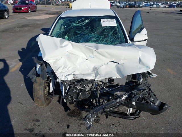 3KPA24AD0NE443917 KIA RIO S
