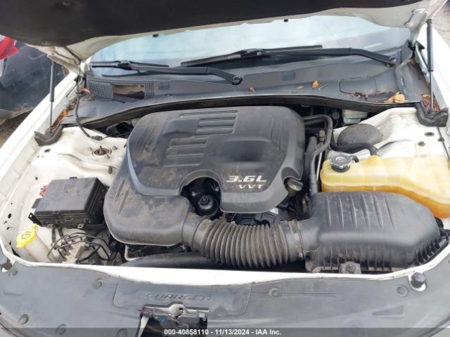 2C3CDXBG0FH768123 Dodge Charger Se