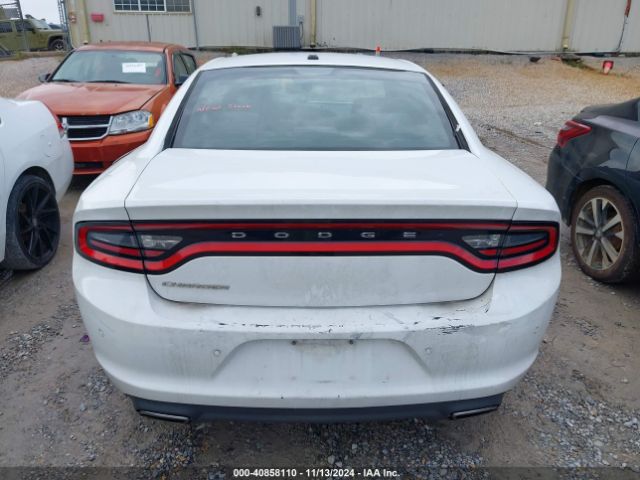2C3CDXBG0FH768123 Dodge Charger Se