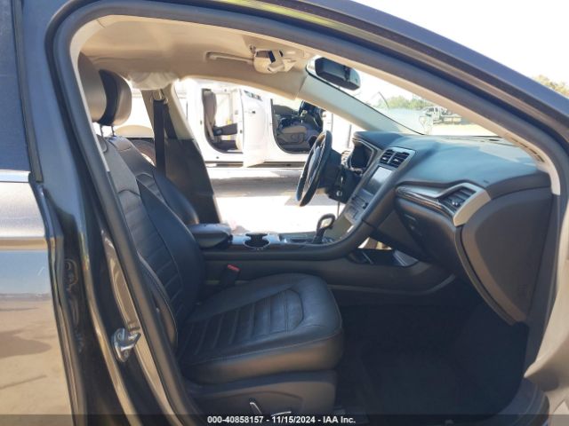 3FA6P0HD7GR247349 Ford FUSION SE