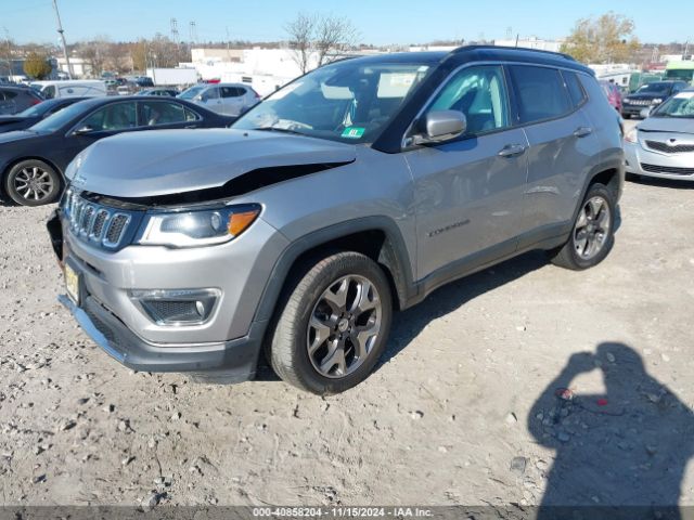 3C4NJDCB8JT246385 Jeep Compass Limited 4x4